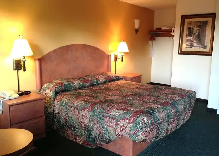 And Hotel 2*