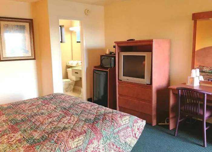 Hotel And 2*